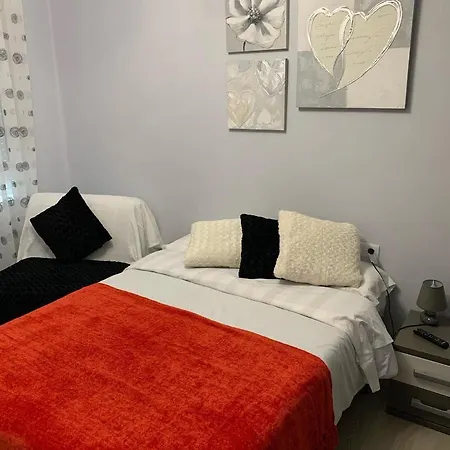 La Rosa Azul Rooms-grupo Rosa Azul Quarto em Acomodações Particulares Ponferrada