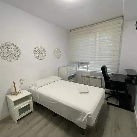 La Rosa Azul Rooms-grupo Rosa Azul * Ponferrada