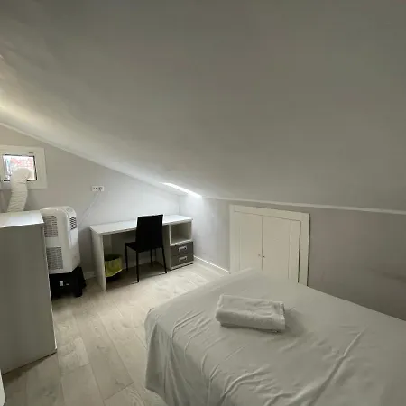 Accommodatie bij particulieren La Rosa Azul Rooms-grupo Rosa Azul Ponferrada