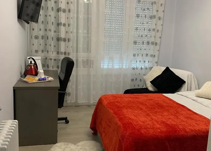 Séjour chez l'habitant La Rosa Azul Rooms-grupo Rosa Azul Ponferrada