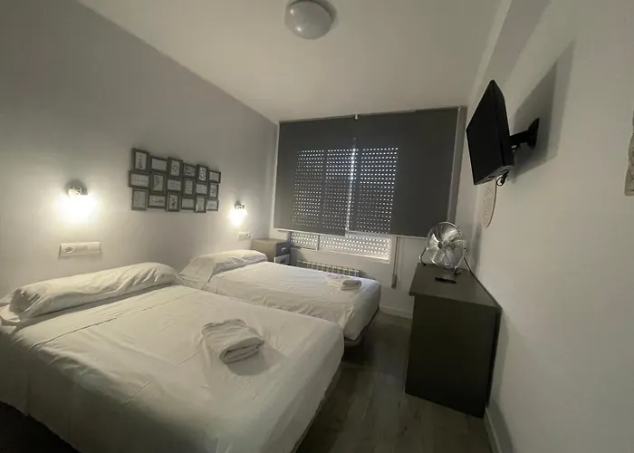 La Rosa Azul Rooms-grupo Rosa Azul Ponferrada