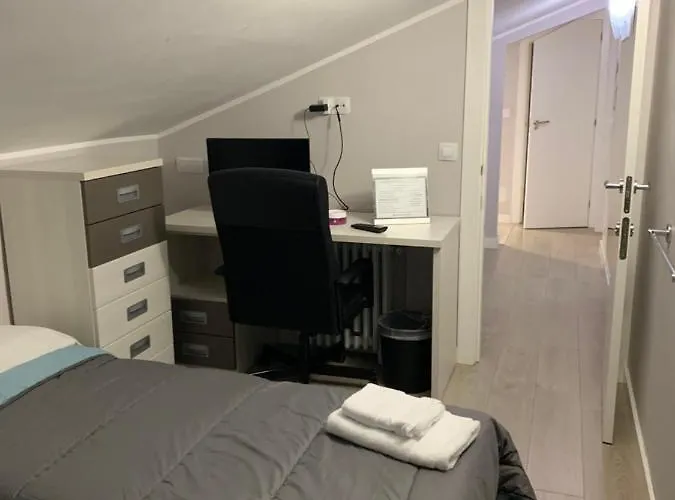 La Rosa Azul Rooms-grupo Rosa Azul * Ponferrada